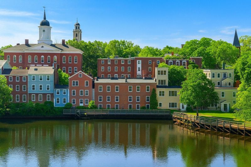 Local Brick Hardscaping in Exeter, NH